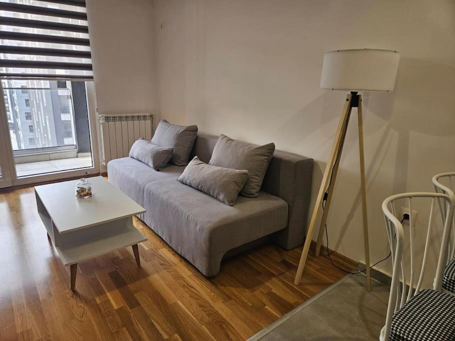 Milo Apartment สโกเปีย ภายนอก รูปภาพ