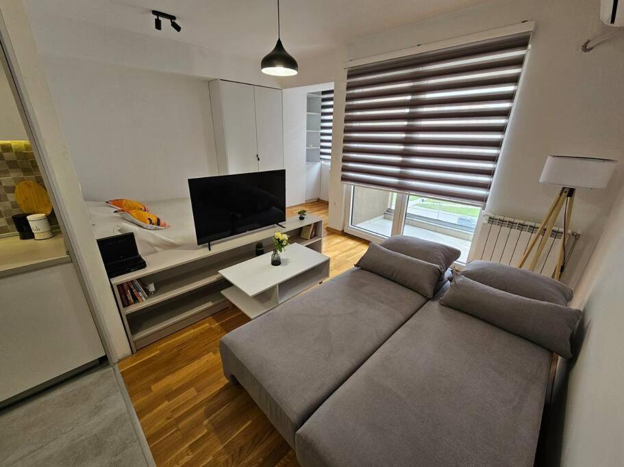 Milo Apartment สโกเปีย ภายนอก รูปภาพ
