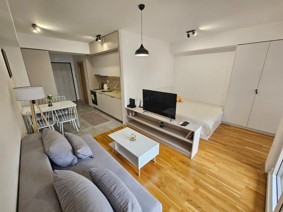Milo Apartment สโกเปีย ภายนอก รูปภาพ
